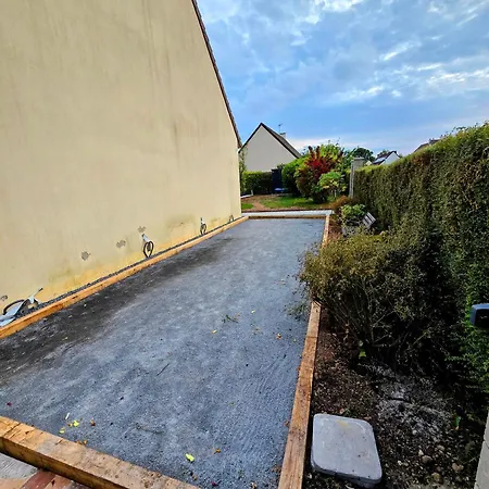 Vakantiehuis Maison 6 Avec Piscine Proche Cabourg Petiville (Calvados)