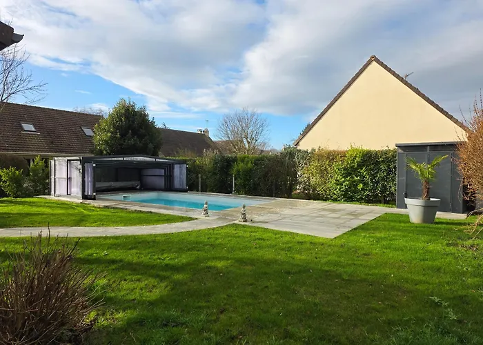 Maison 6 Avec Piscine Proche Cabourg Petiville (Calvados)
